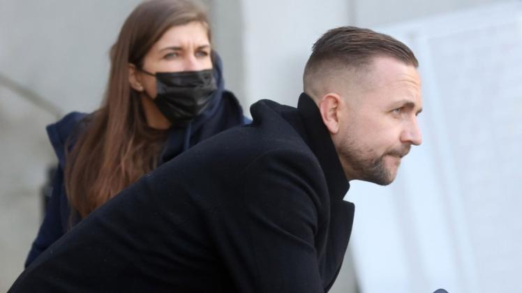 Gegen Mannheim musste John Verhoek wegen Gel-Rot-Sperre zuschauen. Am Sonnabend beim Auswärtsspiel bei Viktoria Köln darf der Hansa-Stürmer wieder mitwirken.