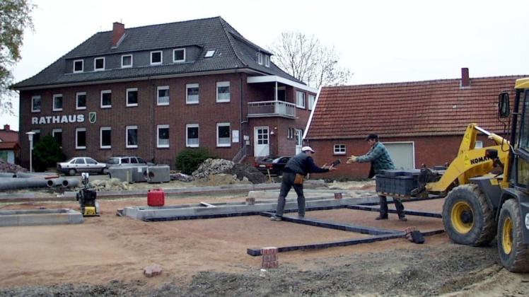 Die Neugestaltung des Loruper Rathausumfelds begann bereits im Jahr 2005.