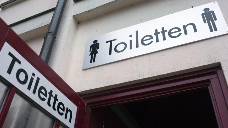 Die öffentliche Toilette am Stadtwall in Delmenhorst ist defekt (Symbolbild).