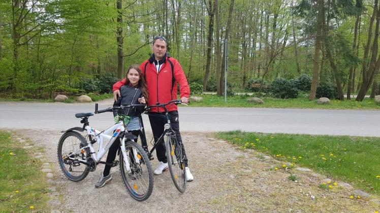 Dmytro Rakhaiew und Tochter Dascha leben seit sechs Jahren in Deutschland.   FOTO: privat