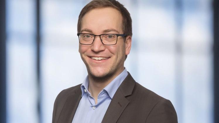 Pascal Mangels tritt bei der Landtagswahl 2022 im Wahlkreis Elmshorn, Umland und Tornesch als Direktkandidat für die FDP an.