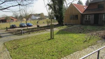Pastorat Sülfeld, die Anlegung und Gestaltung einer Frei- und Veranstaltungsfläche am Gemeindehaus Remise wird gefördert.