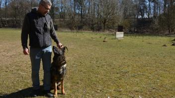 Andreas Prahl ist seit Oktober mit seinem Hund nicht mehr auf dem Vereinsplatz gewesen. Prahl schätzt Schäferhunde für ihr treues und verlässliches Wesen.