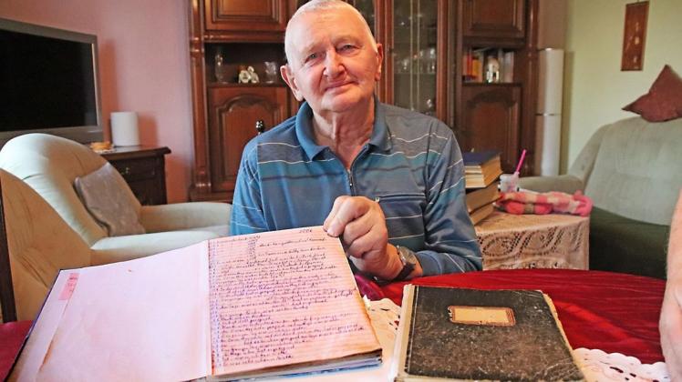 Volker Maaß (76) schreibt seit 53 Jahren alle zwei bis drei Tage die Wettergegebenheiten in ein Tagebuch.