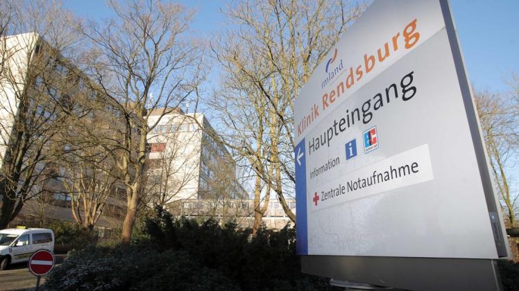 Die Imland-Klinik in Rendsburg: Das Krankenhaus gehört zu 100 Prozent dem Kreis, der möglicherweise ein zweites Mal in diesem Jahr mit einem millionenschweren Rettungspaket helfen muss.