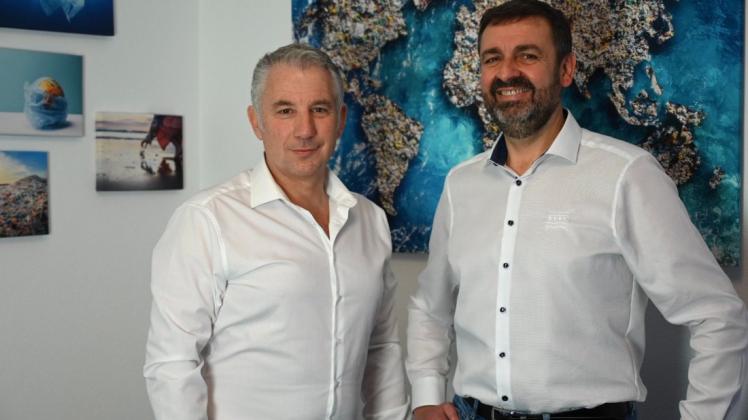 Peter Bales (l.) und Herbert Hornung sind die Gründer des Instituts für Ozean Plastik Recycling mit Sitz in Würzburg.