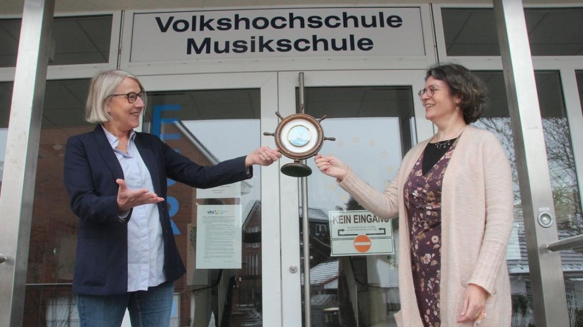 30 Jahre VHS Wedel Cornelia Mayer Schwab Geht In Den Ruhestand SHZ