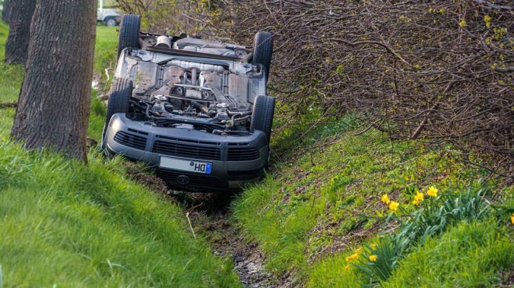 Unfall Auf B65 Bei Bad Essen: Auto Landet Im Graben | NOZ