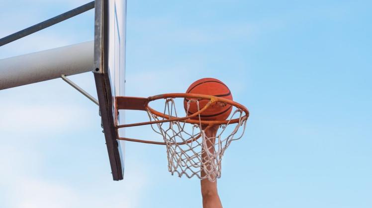Die ersten Termine für die Niedersachsenmeisterschaft der Basketball-Dreierteams stehen fest. Die ersten Termine für die Niedersachsenmeisterschaft der Basketball-Dreierteams stehen fest.