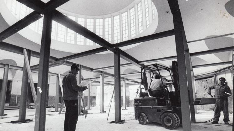 So sah es im Mai 1973 im Innern der Markthalle Delmenhorst aus.