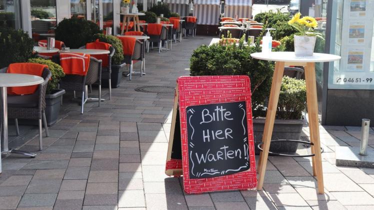 Mit Registrierung und Tischzuweisung wollen die Sylter Gastronomen den Betrieb wieder ermöglichen.