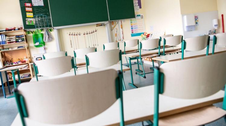 Wieder sind mehrere Schulen im Landkreis Rostock von Quarantäne betroffen.