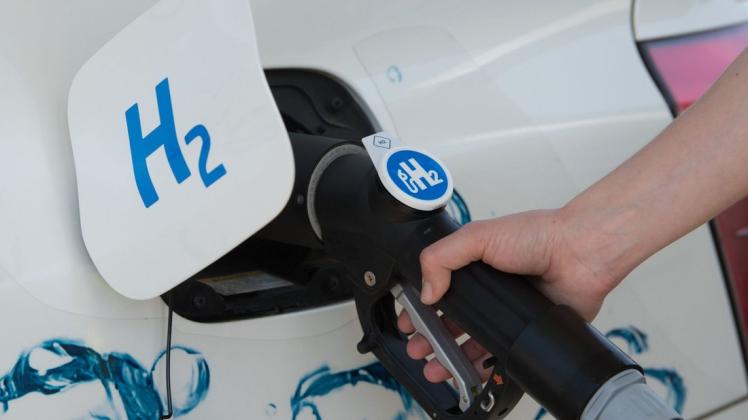 Wasserstoff statt Diesel: Die neue Öko-Energie soll für Antrieb in Fahrzeugen sorgen. Foto: Sebastian Kahnert/dpa