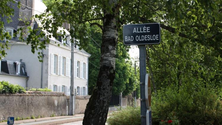 In der französischen Stadt Olivet wurde diese Allee nach ihrer „Schwesterstadt“ Bad Oldesloe benannt.