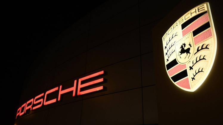 Porsche will mehr Frauen zur Kundschaft zählen.