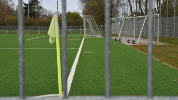Der Fußball- und Leichtathletik-Verband Westfalen hat der Fortsetzung der aktuellen Saison im Amateurfußball einen Riegel vorgeschoben. Auf- und Absteiger gibt es nicht.