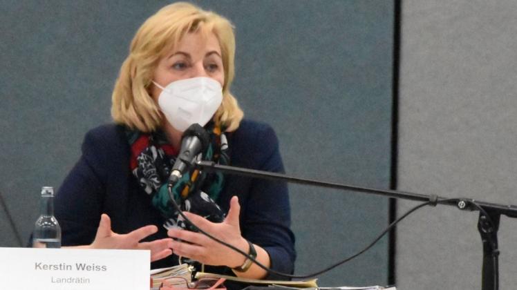 Muss sich gegen den Vorwurf des Anfangsverdachts der Korruption wehren: Nordwestmecklenburgs Landrätin Kerstin Weiss (SPD).