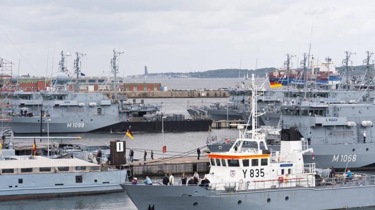 Der Tirpitzhafen in Kiel bekommt einen zeitgemäßen Namen.

Military Port in Leng Germany PUBLICATIONxINxGERxSUIxAUTxHUNxONLY 1044003232
