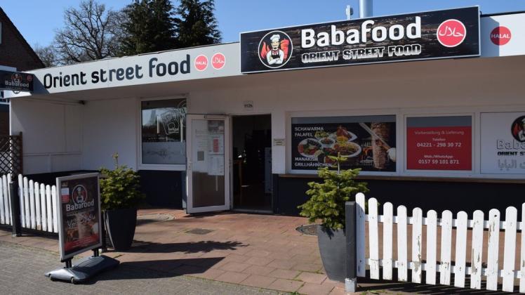Nach zweimonatigen Renovierungsarbeiten hat Babafood an der Oldenburger Straße in der vergangenen Woche seine Türen für Kundinnen und Kunden geöffnet.