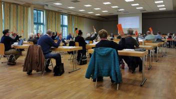 Die Parchimer Stadtvertretung stimmte am Mittwoch in Dargelütz mehrheitlich für digitale Ausschusssitzungen.