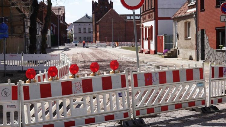 Für Bauarbeiten gesperrte Straßen führen zu einigen Belastungen für Wittenberger Bürger.