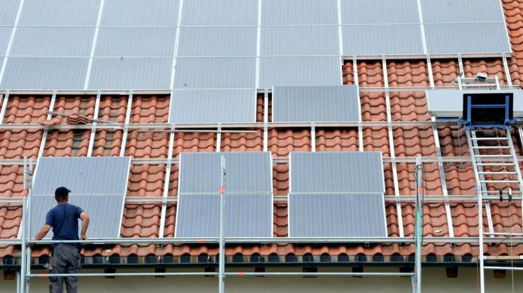 Veranstaltungen zu Natur- und Klimaschutzthemen wie Fotovoltaik-Anlagen sind in der Gemeinde Ganderkesee wegen Corona bislang auf Eis gelegt worden. Sie sollen aber nachgeholt werden. (Symbolfoto)