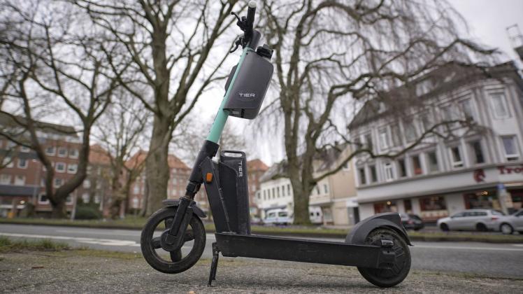 E-Roller in Flensburg sollen ordnungsgemäß abgestellt und den Regeln gemäß genutzt werden, appelliert die SPD-Fraktion Flensburg.