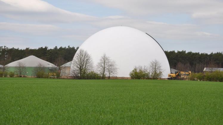 Bis zu 20000 Kubikmeter Biogas kann der Folienspeicher bei Alt Krenzlin vorhalten.