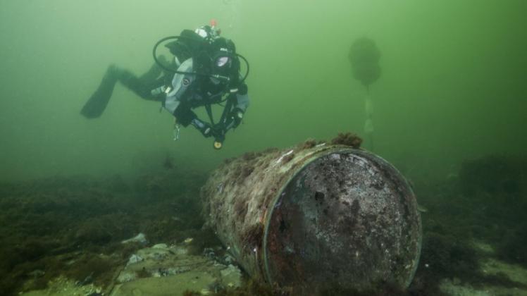 90 Tonnen chemische Altlasten in der Nordsee vor Helgoland | SHZ