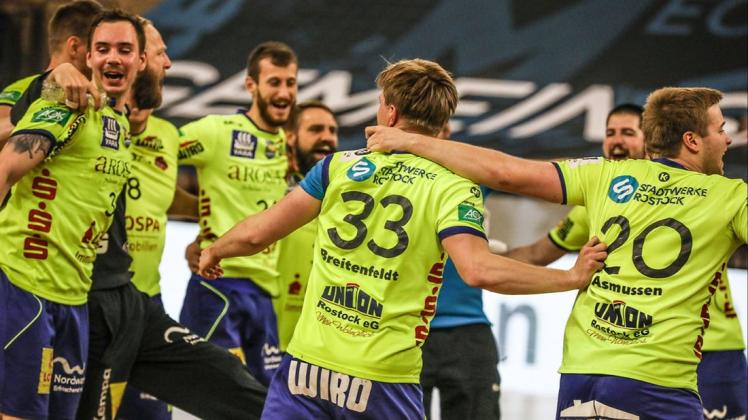 Der HC Empor Rostock hat die Lizenz für die 2. Bundesliga bekommen. Der HC Empor Rostock hat die Lizenz für die 2. Bundesliga bekommen.