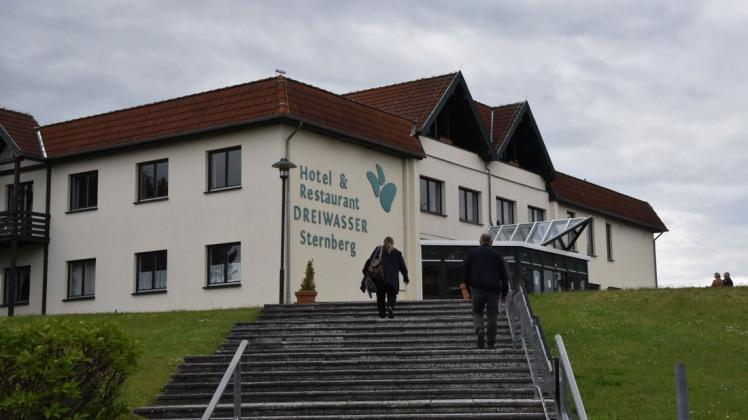 Hotel Dreiwasser in Sternberg: Das Haus soll zum 11. Juni nach langer Pause wieder öffnen.