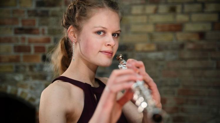 Die Höchstpunktzahl von 25 Punkten erspielte sich Meret Louisa Vogel in der Wertungskategorie Querflöte-Solo beim Bundeswettbewerb Jugend musiziert 2021.
