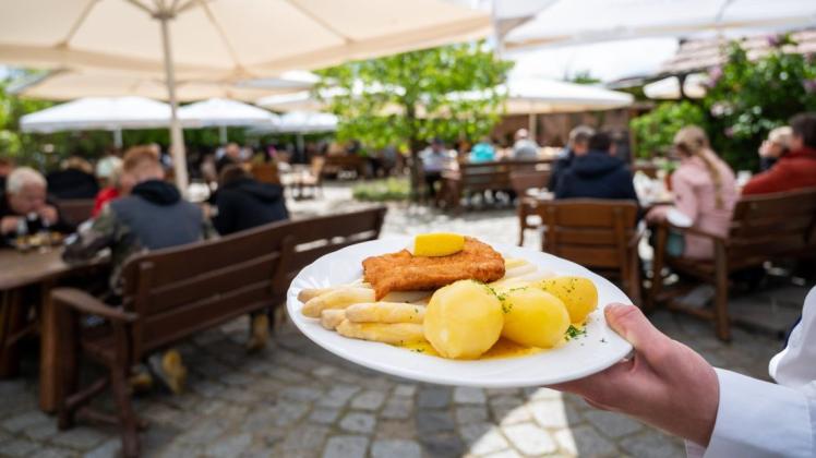 In Delmenhorst und Ganderkesee gelten neue Corona-Regeln für den Gastronomiebereich. (Symbolbild)