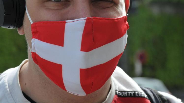 Ein BIld der Geschichte? Zumindest ist die Maskenpflicht in Dänemark aufgehoben worden. Wie viele freiwillig weiterhin einen Mund- Nasenschutz tragen werden, ist unklar.