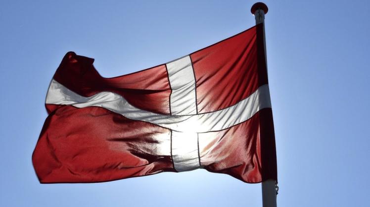 Aktuell sieht das Auswärtige Amt Dänemark immer noch als Risiko-Gebiet an. Die aktuelle Inzidenz im nördlichen Nachbarland liegt bei 79,6.