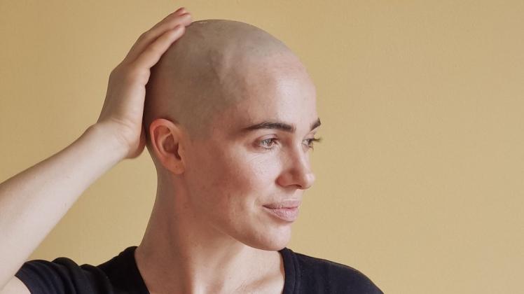 Mut zur Glatze: Verena Altenberger hat sich für eine Rolle die Haare abrasiert.