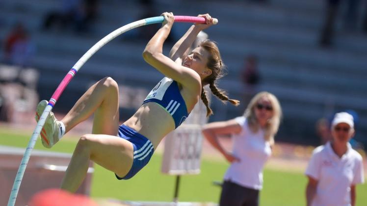 Steigerte ihre persönliche Bestleistung im Stabhochsprung gleich um 20 Zentimeter auf 3,70 Meter: Anna Neubert