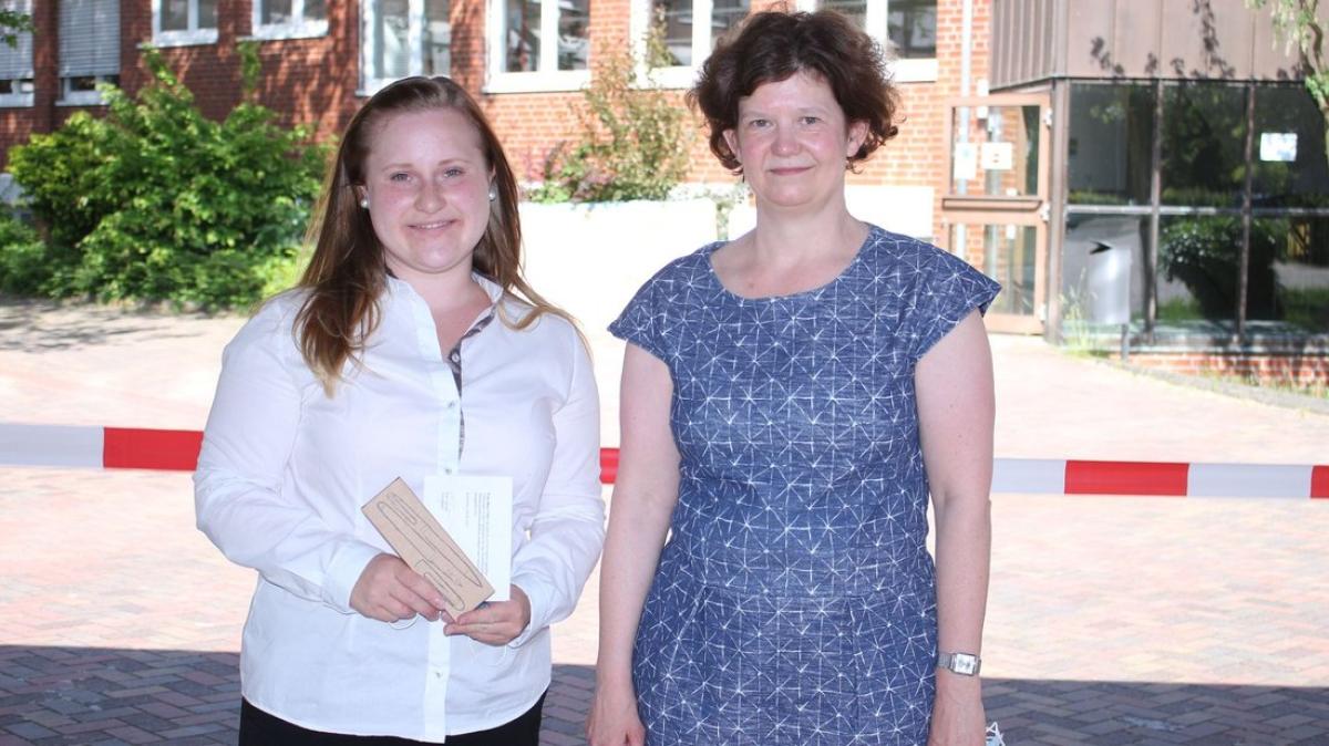 Maja Fitler vom Ratskeller Glückstadt mit dem besten Abschluss. SHZ