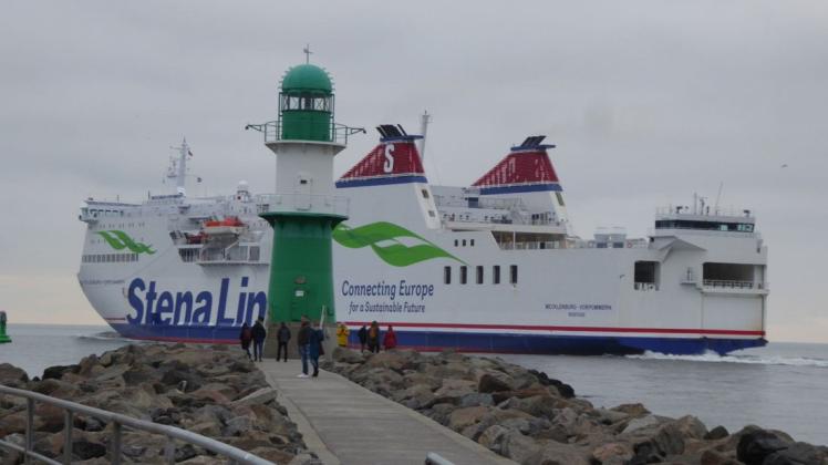 Das Fährschiff „Mecklenburg-Vorpommern“ der Stena Line fährt künftig unter schwedischer Flagge