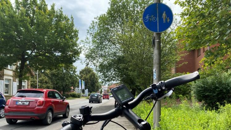 Die Pflicht, Radwege zu benutzen, wird an der Maschstraße und einigen anderen Strecken in Bramsche in Kürze aufgehoben.