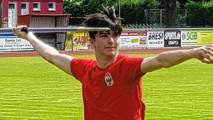 Speerwerfer Samuel Wolter bleiben noch etwas mehr als zwei Wochen bis zu den Deutschen Meisterschaften der U18 und U20 in Rostock. Speerwerfer Samuel Wolter bleiben noch etwas mehr als zwei Wochen bis zu den Deutschen Meisterschaften der U18 und U20 in Rostock.