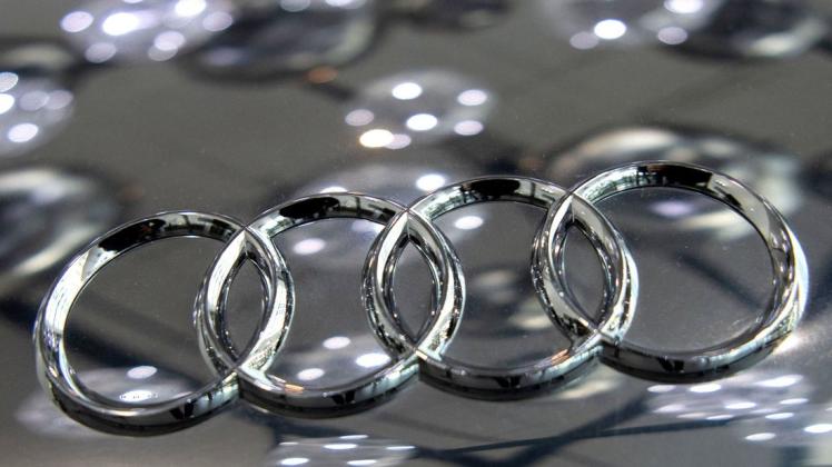 Das Audi-Logo wird künftig auf dem Dienstwagen von Nordwestmecklenburgs Landrat Tino Schomann zu sehen sein. Das Audi-Logo wird künftig auf dem Dienstwagen von Nordwestmecklenburgs Landrat Tino Schomann zu sehen sein.
