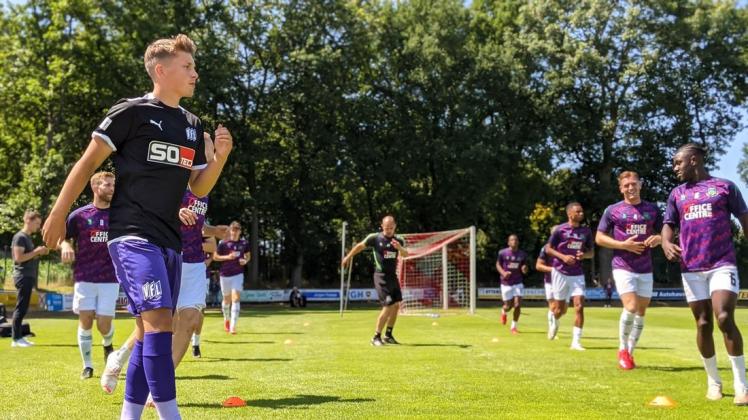 Am Samstag muss der VfL Osnabrück gegen den niederländischen Erstligisten FC Groningen ran.
