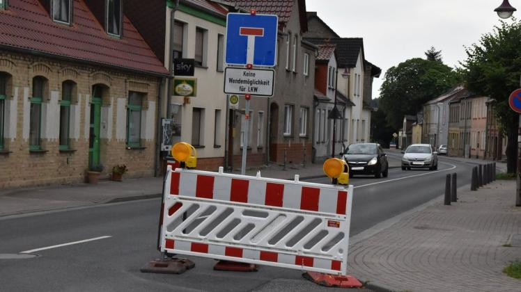 Wismarsche Straße in Warin: Werden die Beschränkungen auf der B192 früher als geplant aufgehoben?