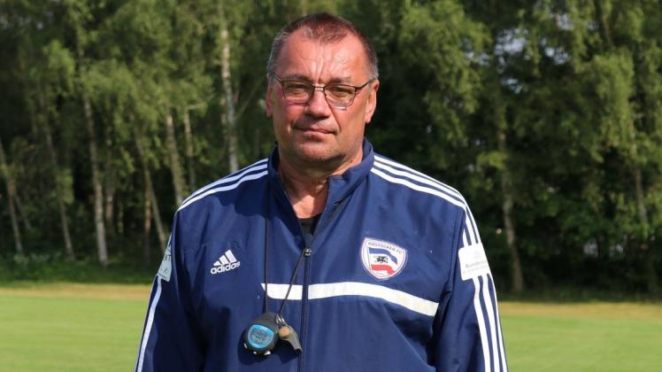 Trainer Vladimir Liutyi kam mit dem Rostocker FC in einem Test beim FC Anker Wismar zum einem 3:2-Erfolg.
