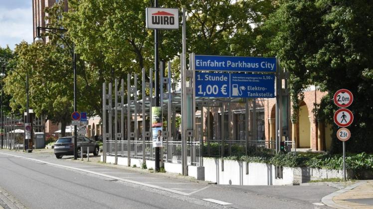 Die Lange Straße steht seit 1979 unter Denkmalschutz. Im März 2015 wurde sie von der Landesdenkmalpflege Mecklenburg-Vorpommern zum Denkmal des Monats gekürt. Die Lange Straße steht seit 1979 unter Denkmalschutz. Im März 2015 wurde sie von der Landesdenkmalpflege Mecklenburg-Vorpommern zum Denkmal des Monats gekürt.
