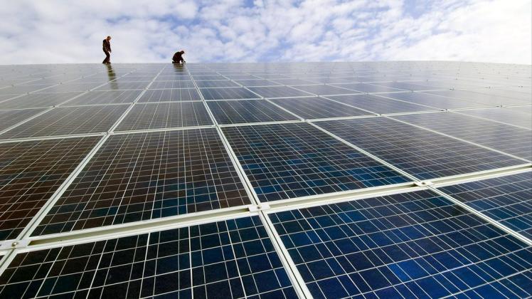 Aktuell wird eine Potenzialanalyse zu Photovoltaik auf städtischen Dächern gemacht.