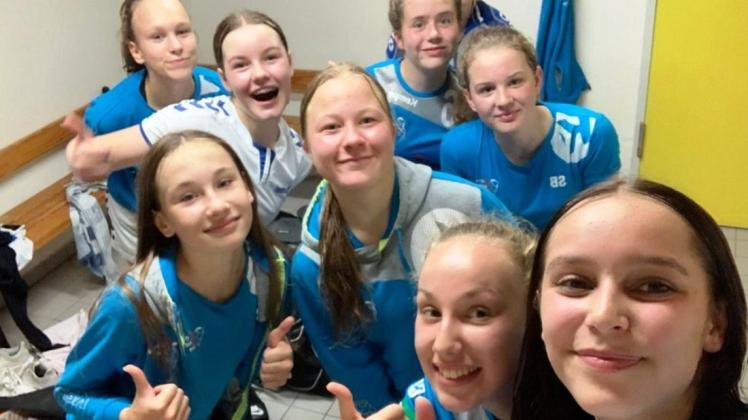 Sieger-Selfie der C-Mädchen  des Rostocker HC