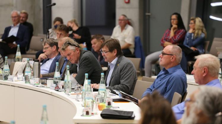Die CDU-Fraktion im Kreistag will den Namen Speiseanstalt für die Kantine in Parchim nicht einfach so hinnehmen.
