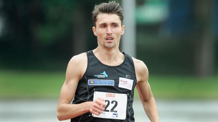 Tom Gröschel gewann den Halbmarathon im tschechischen Ústí nad Labem.